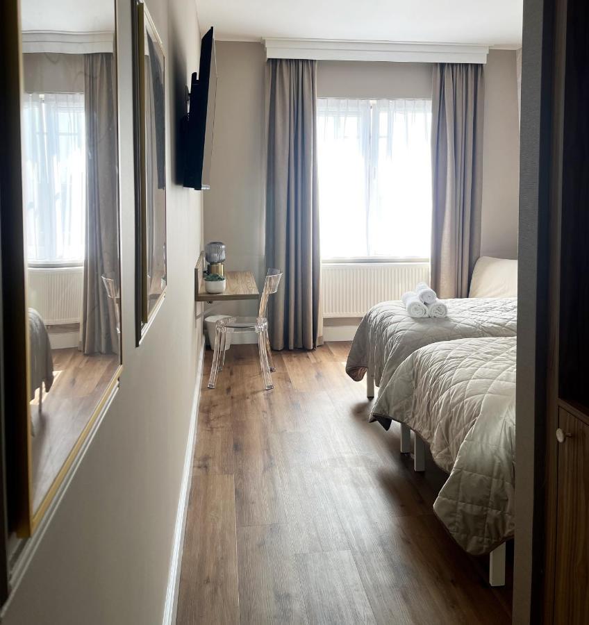 Hotel Astoria กรุงเฮก ภายนอก รูปภาพ